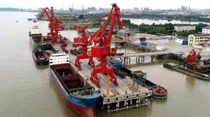 楚雄概述露天料场港口封闭问题的实行方法
